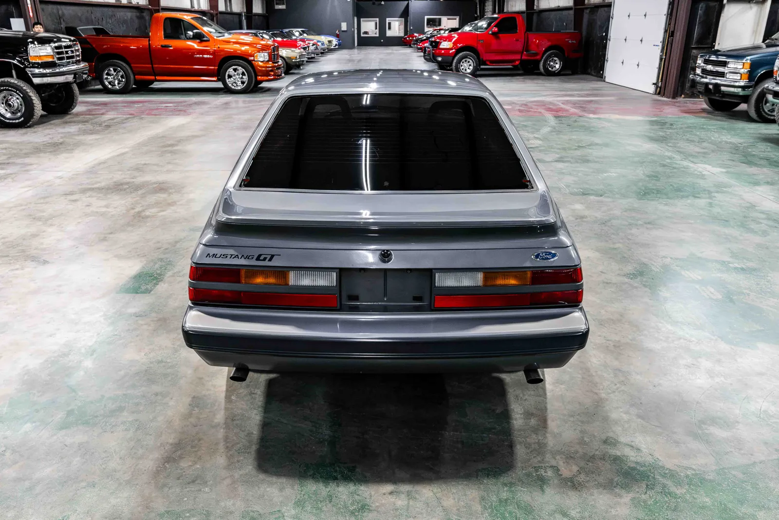 1985-Ford-Mustang-Medium Charcoal Metallic-127944--36.jpg